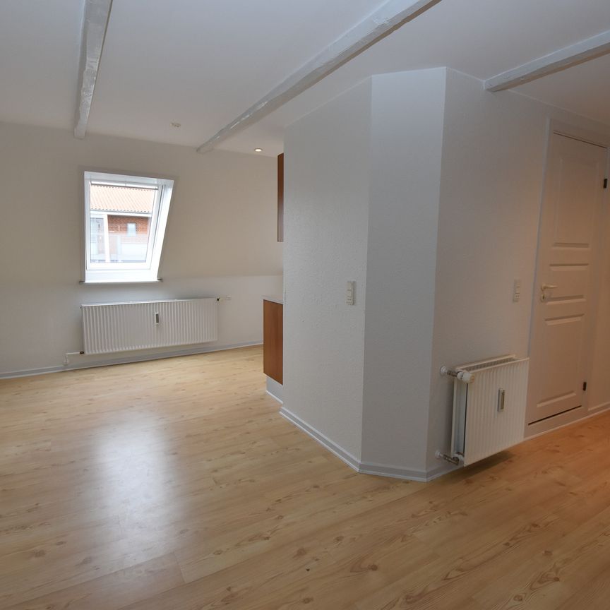 Charmerende taglejlighed med moderne faciliteter i Aalborg - Foto 1