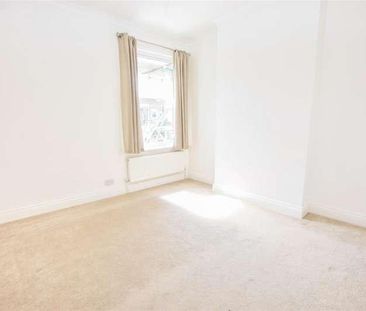 Boundary Road, Colliers Wood, SW19 - Photo 4