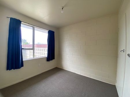 Columbus Crescent, Flaxmere - Photo 4