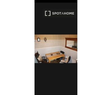 Room in a shared flat for rent in Dublin - Photo 1