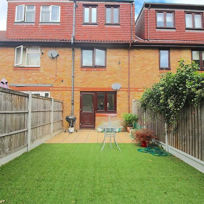 3 bedroom house to rent - Photo 1