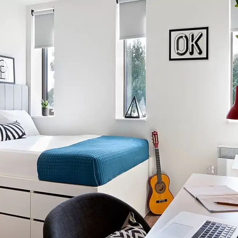 Bannister Studio with AC - Photo 1