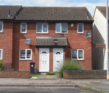 2 bedroom to rent in Grandstand Road - Photo 1