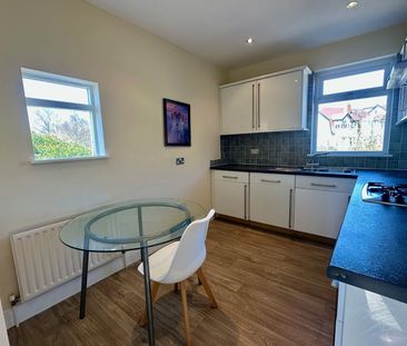 3 bedroom apartment to rent - Photo 5