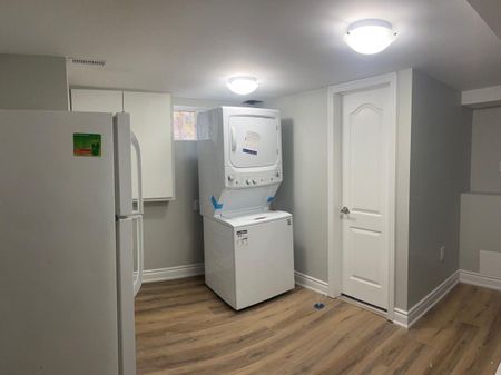 For Lease - 102 Massey Avenue, Kitchener, Ontario - Photo 5