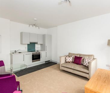 1 bedroom apartment to rent - Photo 2