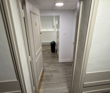 For Lease - 676 Mount Pleasant Road Unit# Unit B4, Toronto, Ontario - Photo 1