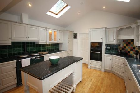 Innishannon Medical Centre, Main Street - Photo 4