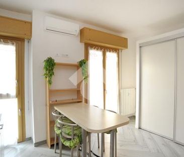 Monolocale in affitto - Photo 1