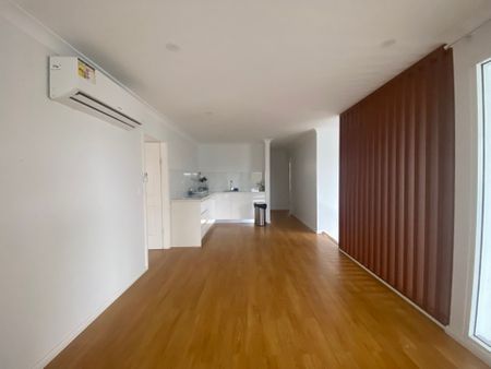 Semi-Detached Home in Cabramatta - Photo 4