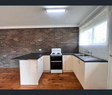 2/26 Elm Street, Tamworth, NSW 2340 - Photo 4