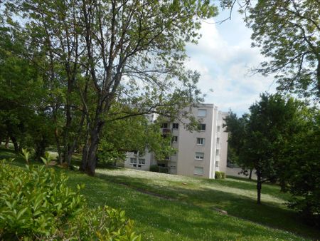 Location Appartement 2 pièces 45m² - Photo 4