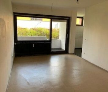 Große 1 Zimmer Wohnung mit Balkon und Badewanne - Photo 6