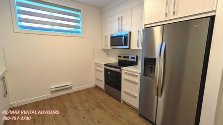 BSMT 586 Rangeview Street Southeast - Photo 4