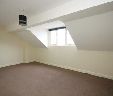 2 bedroom property to rent - Photo 3