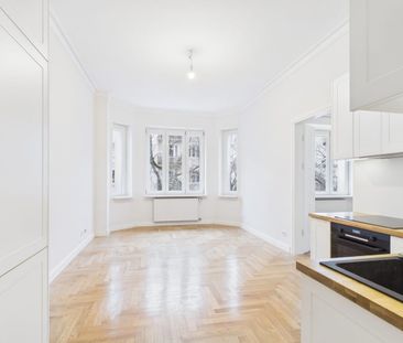 Dwupokojowe, nieumeblowane mieszkanie w kamienicy 55.5 m² - Фото 2