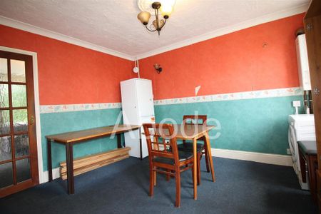 3 bedroom house to rent - Photo 2