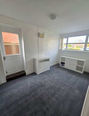 GunterRoad, PypeHayes, Erdington - Photo 1