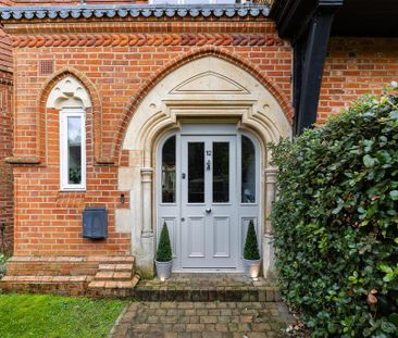 5 bedroom terraced house to rent - Photo 5