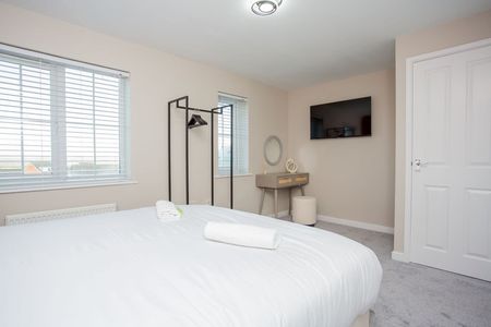 Cleveland Close - Photo 5