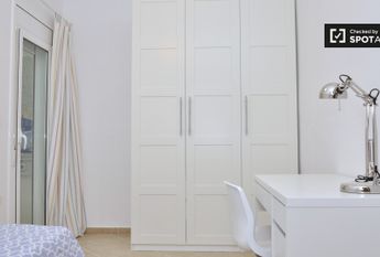 Carrer de Puerto Príncipe, Barcelona, Catalonia 08027