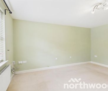 3 bedroom link detached house to rent - Photo 3
