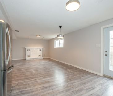 27 Rollins Dr, Welland - 2 Bedroom Lower Unit - Photo 1