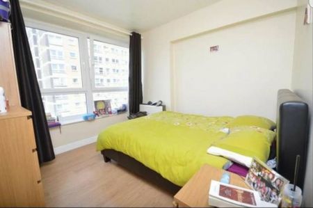 3 Bed - 56 Lovell Park Heights, City Centre, Leeds - LS7 1DW - Student/Professional - Photo 4