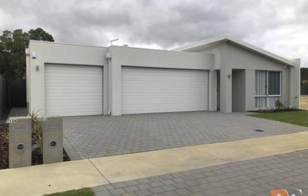 13A Wolgan Loop, WELLARD WA 6170 - Photo 2