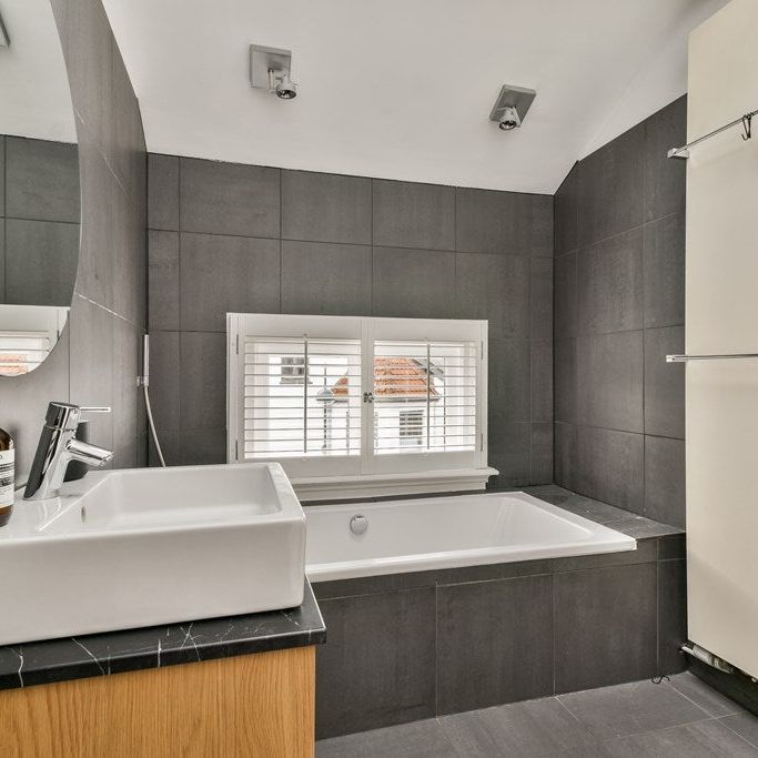 Te huur: Huis Eerste Emmastraat 12 in Haarlem - Photo 1