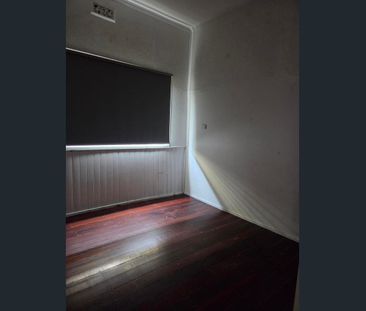 3 Bedroom House For Rent - Photo 2