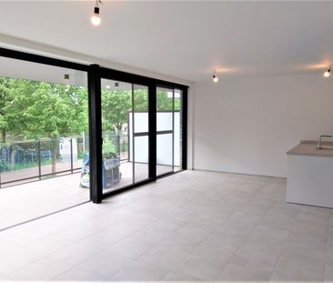 TE HUUR: Recent appartement met 2 slaapkamers in Heusden! - Photo 4