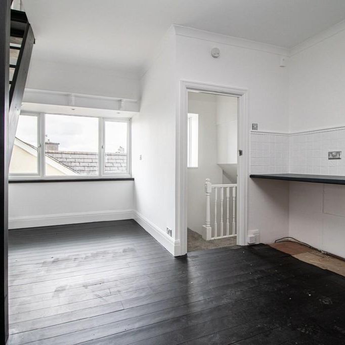3 bedroom flat to rent - Photo 1