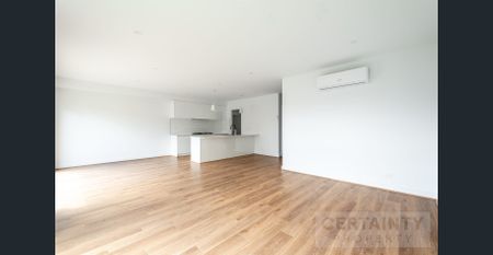 Modern Family Living in the Heart of Donnybrook! - Photo 2