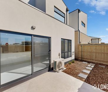 Modern Living in Clyde North – Convenience Meets Lifestyle - Photo 3