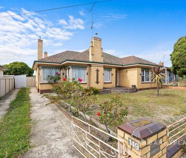 Beautifully Presented Brick Home in Popular Sebastopol - Photo 6