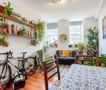 Peckham High Street, London SE15 - Photo 1