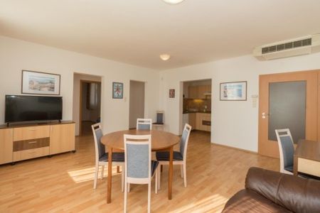 XIII. kerület Országbíró utca - Fotó 4