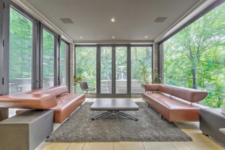 For Lease - 9 Beaumont Road, Toronto, Ontario - Photo 3