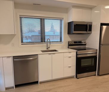 For Lease - 7277 Wilson Crescent Unit# 207, Niagara Falls, Ontario - Photo 4