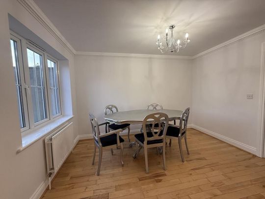 4 bedroom house to rent - Photo 1