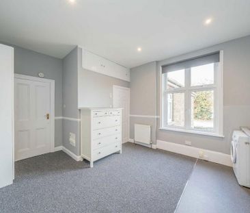 Studio to rent - Photo 6