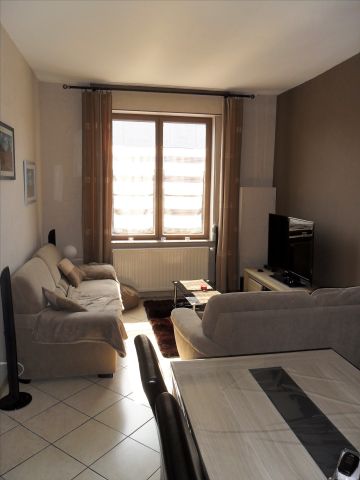Location Maison 4 pièces 80m² - Photo 2