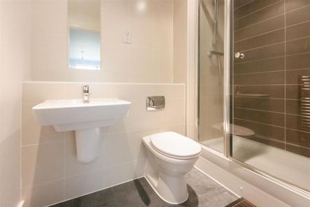 2 bedroom apartment to rent - Photo 5