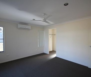 Spacious Comfortable Living – Huge Yard - Photo 5