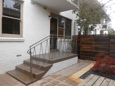 3/1435 High Street, Glen Iris VIC 3146 - Apartment For Rent | Domain - Photo 4