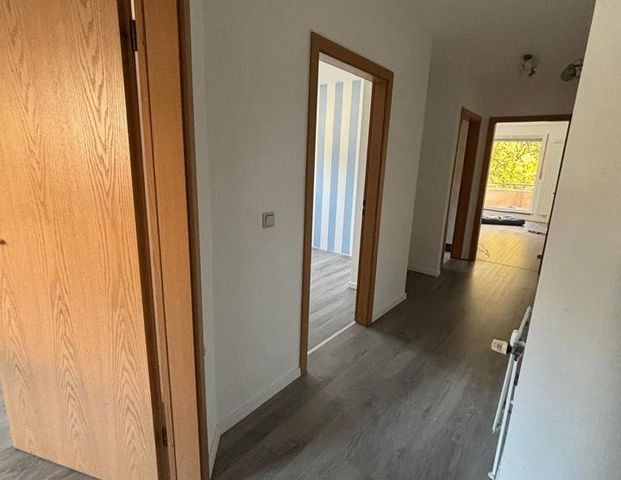 3 Zi Wohnung, Garage mit Wallbox+Stellplatz, Balkon, V-Langenberg - Foto 1