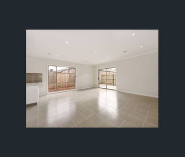 Perfect First Home or Investment Opportunity - Photo 1