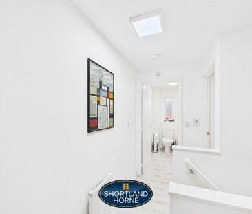 3 bedroom detached house to rent - Photo 2