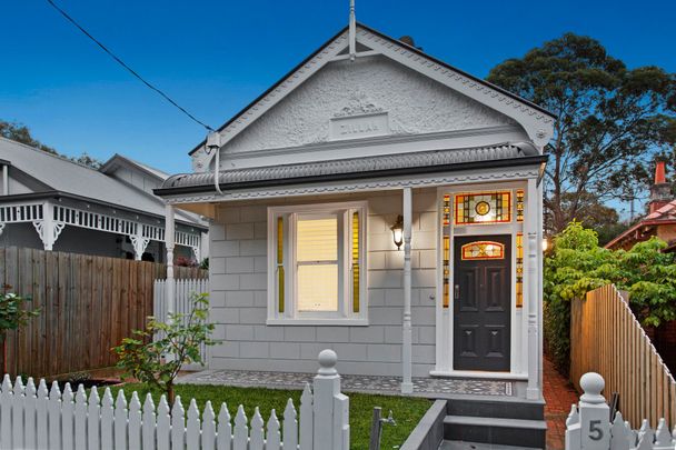 5 Warburton Road, Camberwell - Photo 1